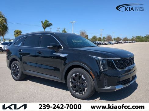 New 2025 Kia Sorento S w/ Panoramic Sunroof Package image 2