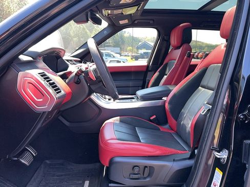 Used 2022 Land Rover Range Rover Sport HST image 10