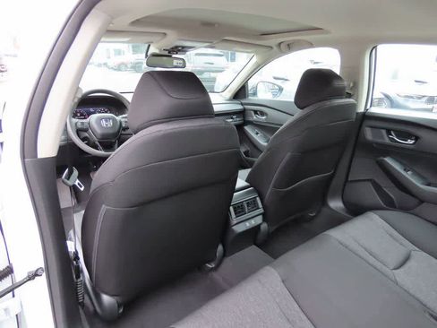 New 2026 Honda Accord SE image 13