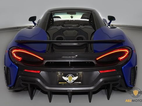 Used 2020 McLaren 600LT Spider image 9