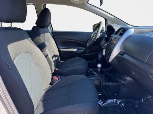 Used 2018 Nissan Versa Note S image 10