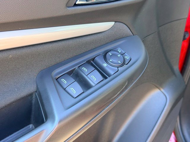 Used 2023 Chevrolet Bolt EUV LT w/ Comfort Package FWD image 20
