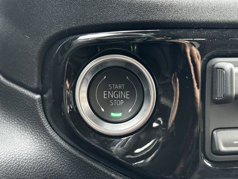 New 2026 Chevrolet Silverado 2500 ZR2 image 30