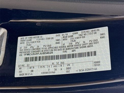 Used 2018 Ford Escape Titanium w/ Ford Safe & Smart Package AWD/4WD image 24