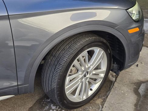 Used 2018 Audi Q5 Prestige w/ Prestige Package image 6