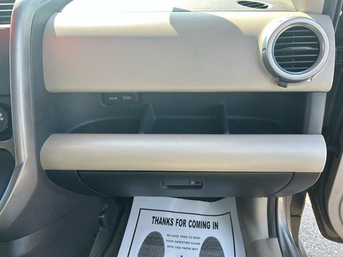 Used 2010 Honda Element EX image 23
