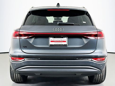 Used 2025 Audi Q6 e-tron Premium Plus w/ Premium Plus image 3