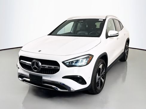 Used 2025 Mercedes-Benz GLA 250 image 4