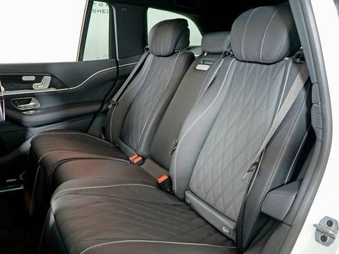 New 2026 Mercedes-Benz Maybach GLS 600 Maybach GLS 600 image 32