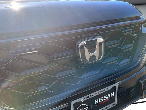 Used 2025 Honda CR-V Sport image 33