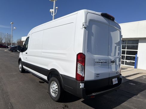 New 2026 Ford Transit 250 148 Medium Roof Extended AWD image 19