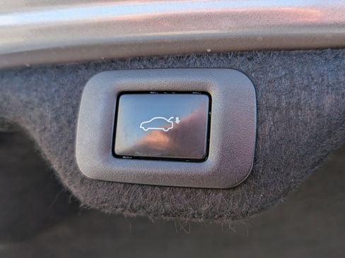 Certified 2023 Lexus ES 350 w/ Premium Package image 14