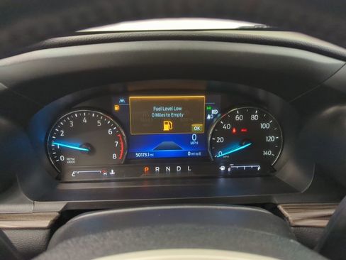 Used 2022 Ford Explorer Limited AWD/4WD image 25