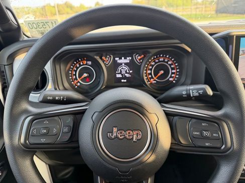 New 2026 Jeep Gladiator Sport AWD/4WD image 22