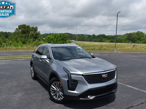 Used 2024 Cadillac XT4 Premium Luxury AWD/4WD image 1