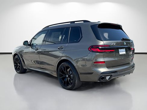 New 2027 BMW X7 xDrive40i w/ Executive Package AWD/4WD image 5