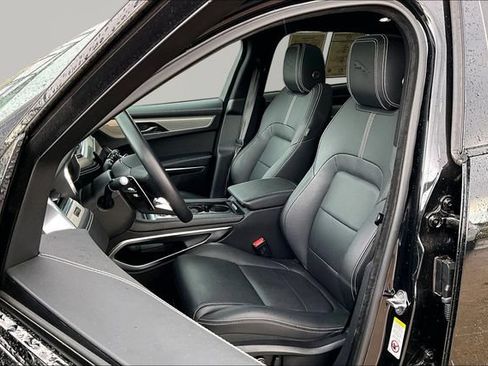 Used 2026 Jaguar F-PACE R-Dynamic S AWD/4WD image 26