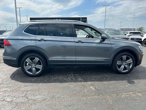 Used 2020 Volkswagen Tiguan SEL image 8