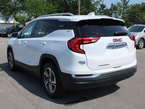Used 2018 GMC Terrain SLT w/ Preferred Package FWD image 40