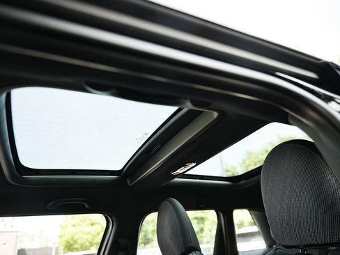 New 2026 MINI Cooper 4-Door Hardtop FWD image 18
