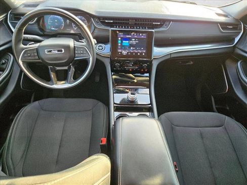 Used 2022 Jeep Grand Cherokee L Laredo w/ Luxury Tech Group I image 14