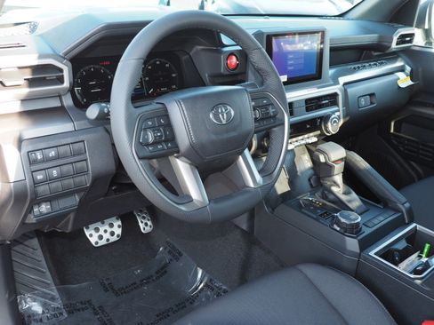 New 2025 Toyota Tacoma TRD Sport image 7