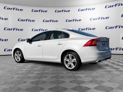 Used 2015 Volvo S60 T5 Premier image 3