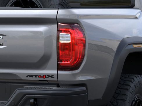 New 2026 GMC Canyon AT4X w/ AT4X AEV Edition AWD/4WD image 13