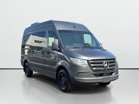 New 2026 Mercedes-Benz Sprinter 2500 image 8