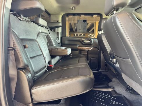 Used 2020 Chevrolet Silverado 2500 LTZ w/ LTZ Convenience Package AWD/4WD image 29