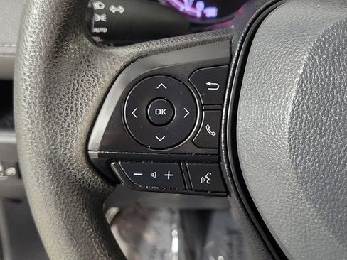 Used 2023 Toyota RAV4 XLE FWD image 24