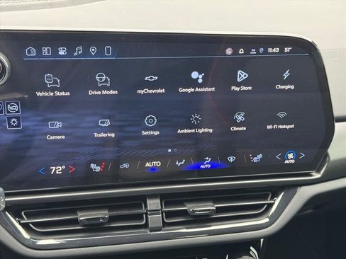 New 2026 Chevrolet Equinox EV RS image 17