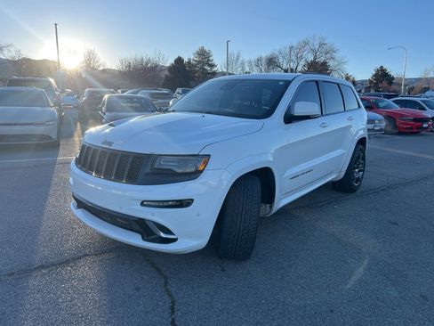 Used 2016 Jeep Grand Cherokee SRT w/ Trailer Tow Group IV image 13