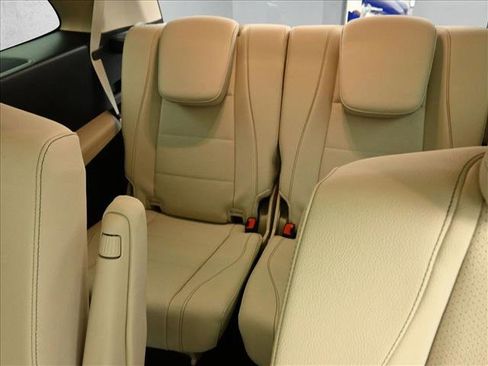 Certified 2025 Mercedes-Benz GLS 450 GLS 450 image 23