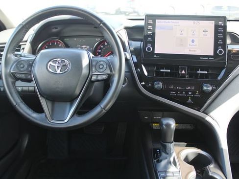 Used 2021 Toyota Camry XSE FWD image 41