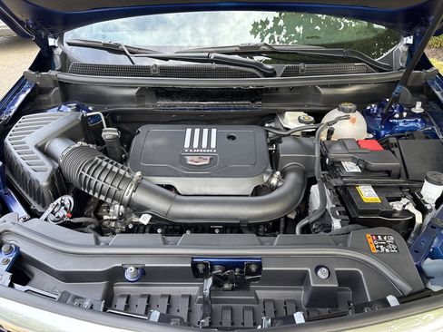 Used 2025 Cadillac XT5 Premium Luxury image 38