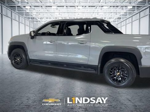 Certified 2026 Chevrolet Silverado EV LT AWD/4WD image 7