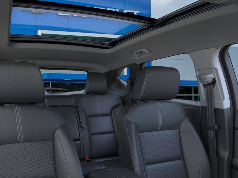 New 2026 Chevrolet Blazer LT w/ Midnight/Sport Edition FWD image 24