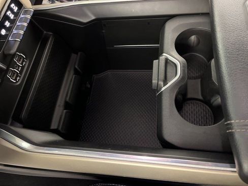 Used 2022 RAM 3500 Laramie image 26