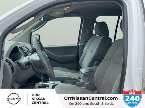 Used 2008 Nissan Frontier SE w/ SE Value Truck Pkg image 17