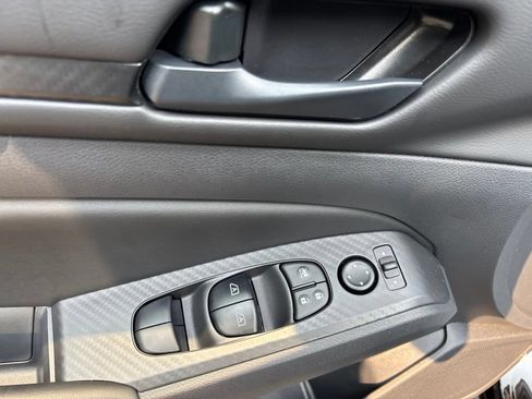 Certified 2026 Nissan Altima 2.5 SV AWD/4WD image 19