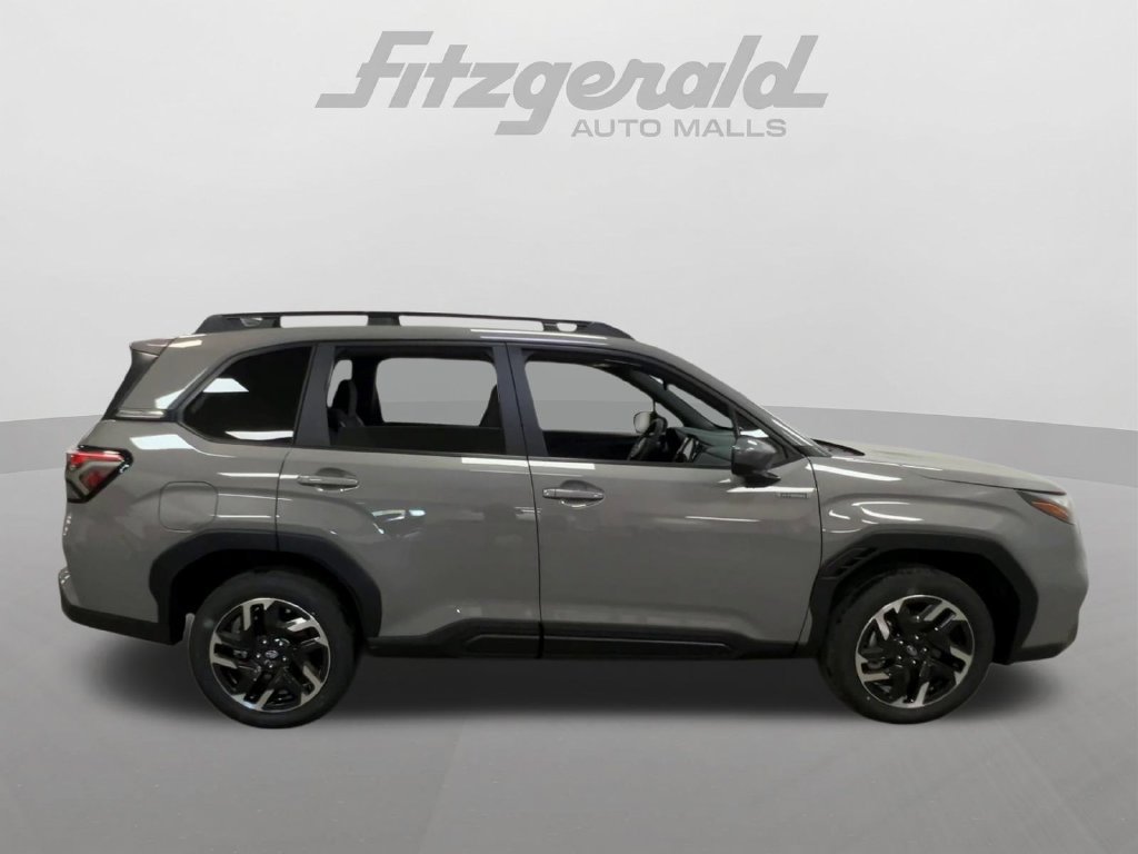 New 2026 Subaru Forester Premium AWD/4WD image 9