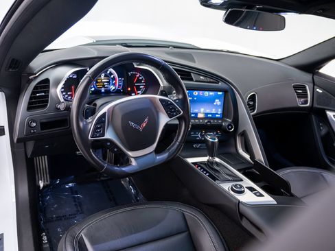 Used 2019 Chevrolet Corvette Stingray Coupe w/ Battery Protection Package RWD image 10