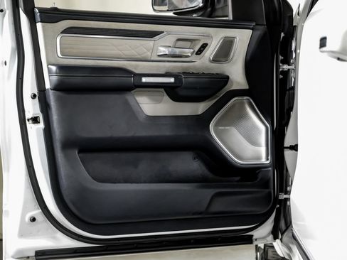 Used 2022 RAM 1500 Limited AWD/4WD image 34