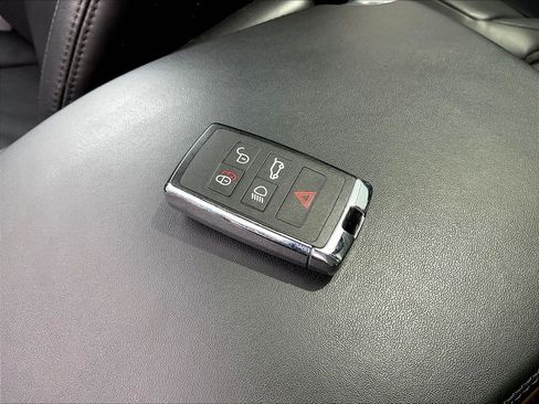Used 2022 Land Rover Range Rover Westminster Edition AWD/4WD image 34