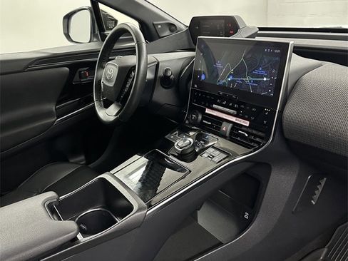 Used 2023 Toyota bZ4X Limited image 41