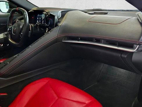 Used 2022 Chevrolet Corvette Stingray Coupe RWD image 21