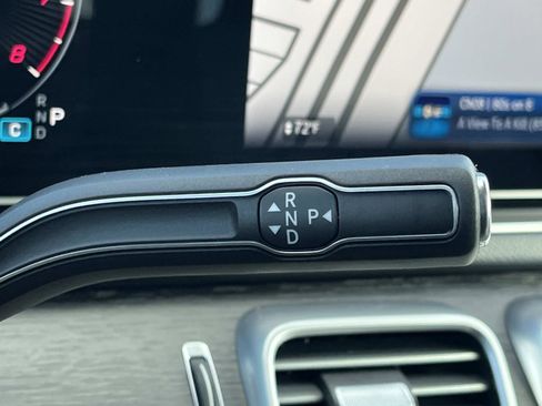 Used 2025 Mercedes-Benz GLE 350 4MATIC image 34