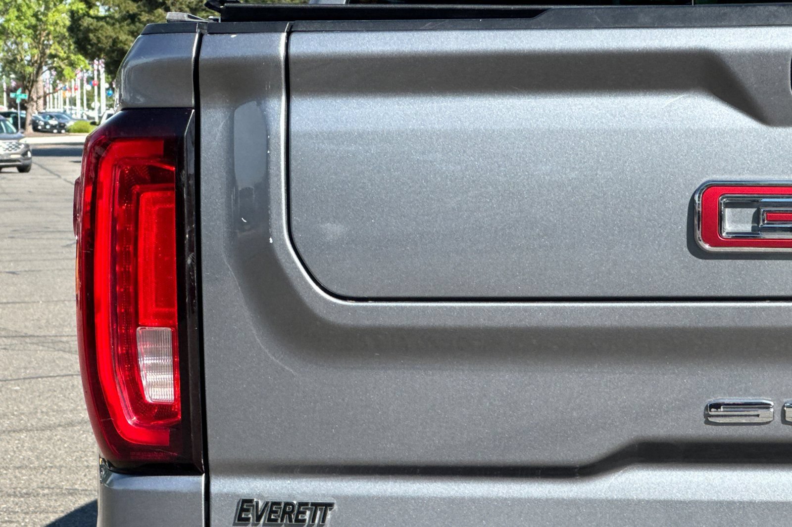 Used 2020 GMC Sierra 1500 SLT w/ SLT Premium Plus Package AWD/4WD image 47