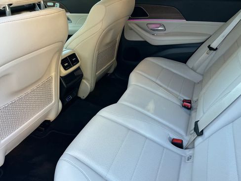 Certified 2026 Mercedes-Benz GLE 450 4MATIC image 11